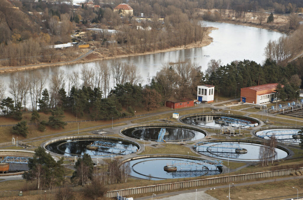 Anaerobic vs. Aerobic Wastewater Treatment Systems: What’s the Difference?